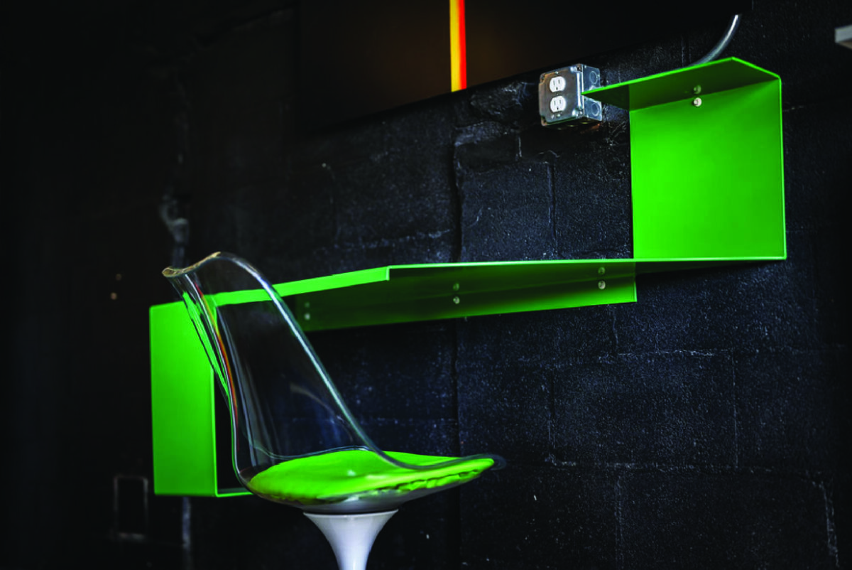 Floatmore – Floating Desk