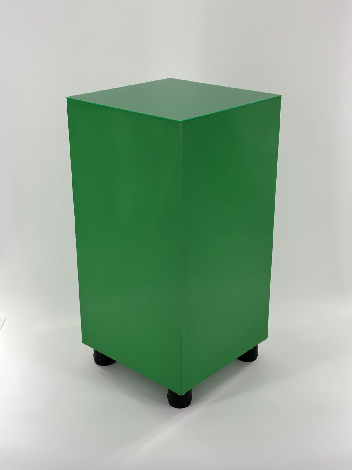 Skyscraper Pedestal - Image 4